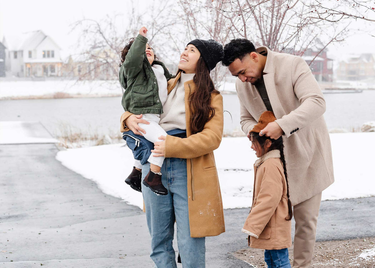 babywearing in cold weather