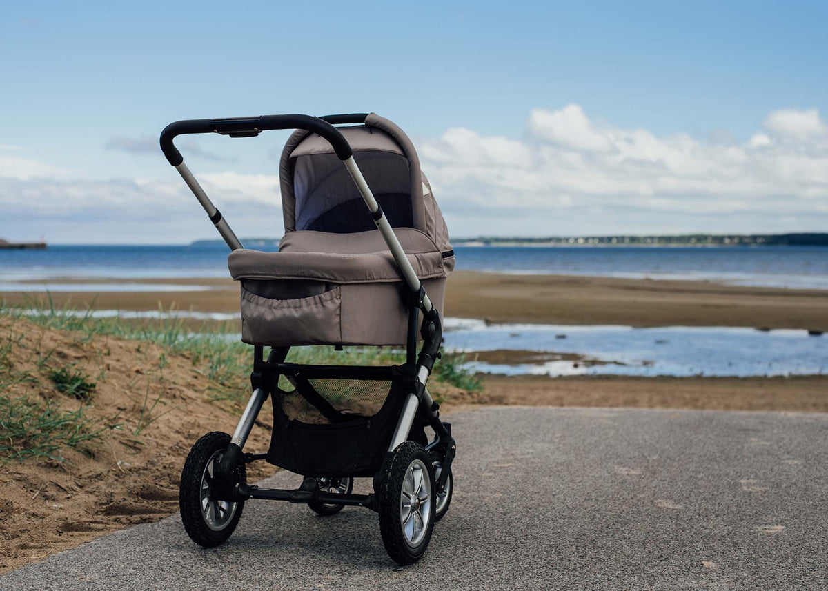 Which way should baby face in stroller?