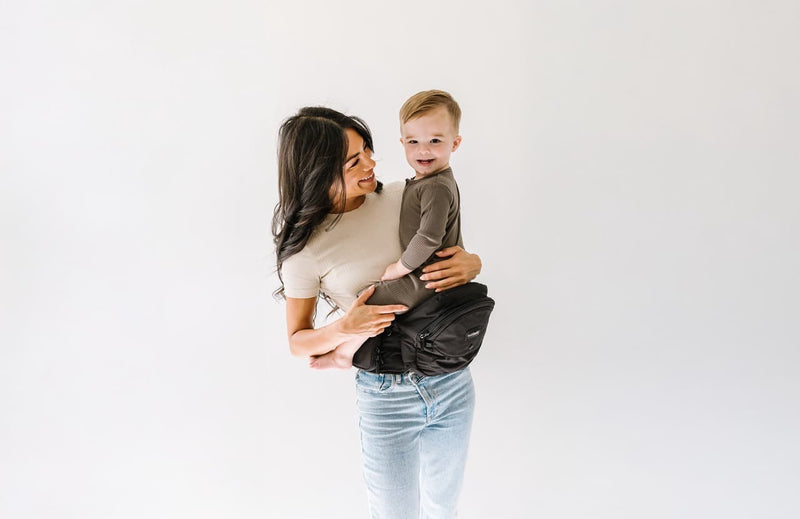 advantages of tushbaby hip carrier