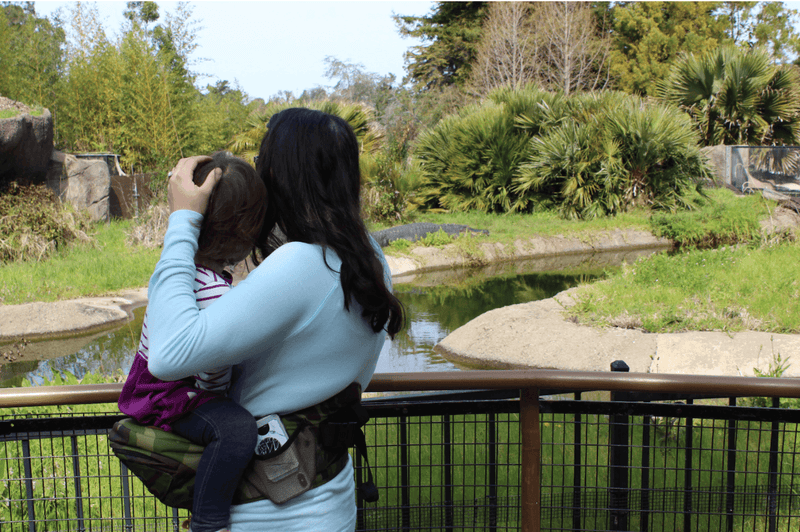 How to Carry Your Baby Without Hurting Your Back