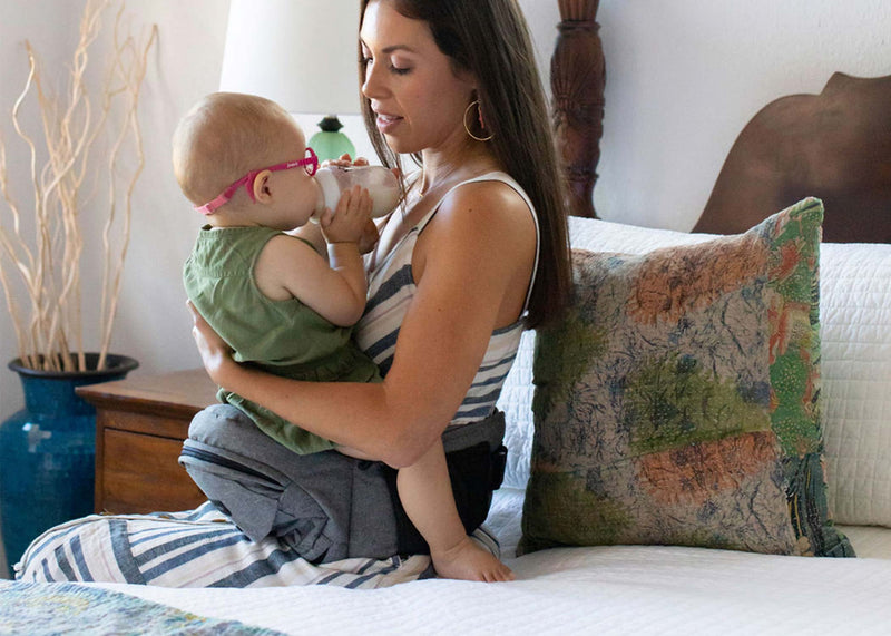 breastfeeding vs bottle feeding