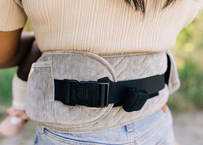 how to put a baby carrier on