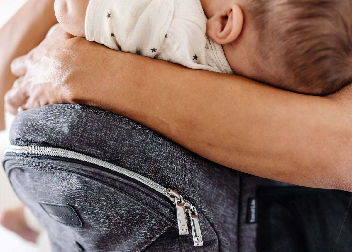 how to use a nursing pillow