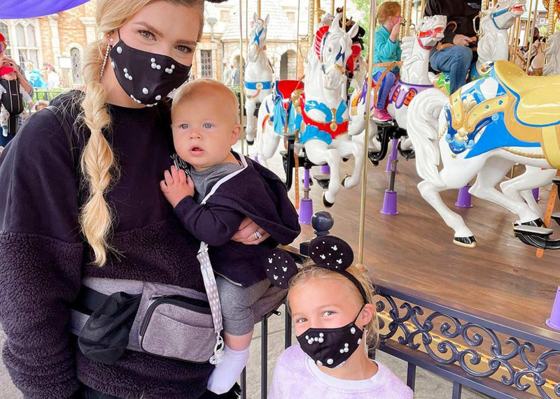 taking a baby to an amusement park