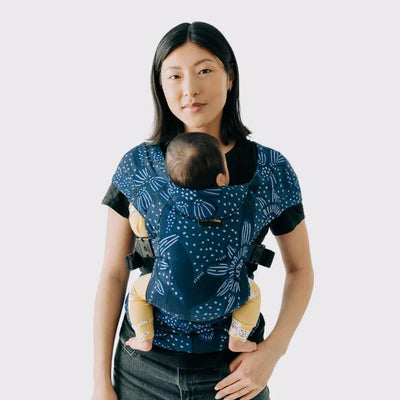 The Pearl Newborn Carrier