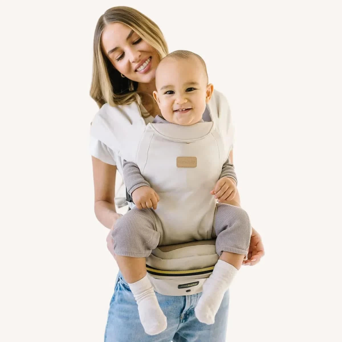2-in-1 Convertible Carrier