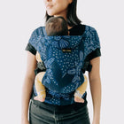 The Pearl Newborn Carrier
