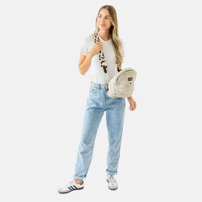 The Crossbody Strap