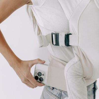 The Pearl Newborn Carrier